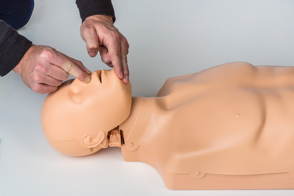 Notfallretter.de® HLW Puppe 2in1 für Trainingszwecke